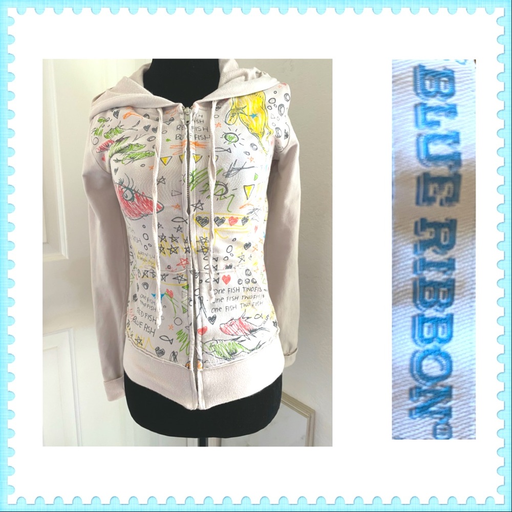 “ Blue Ribbon” Light Gray Dr. Seuss & Friends Lightweight Zip-up Hoodie